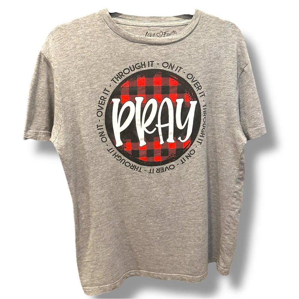 Gray 'Pray' Graphic Tee by Love in